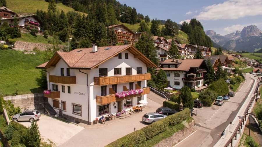 Hotel Garni Ruscel Santa Cristina Val Gardena Exterior foto